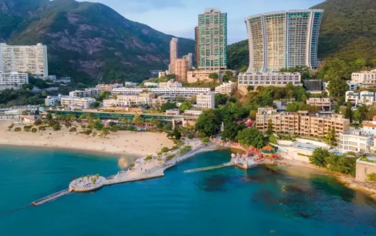 Repulse Bay Beach Hong Kong Guide: Swimming, Dining & Day Trips Near Dorsett Mongkok