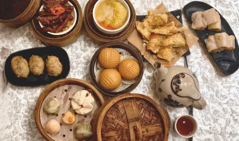 東哥點心籠仔蒸飯專門店