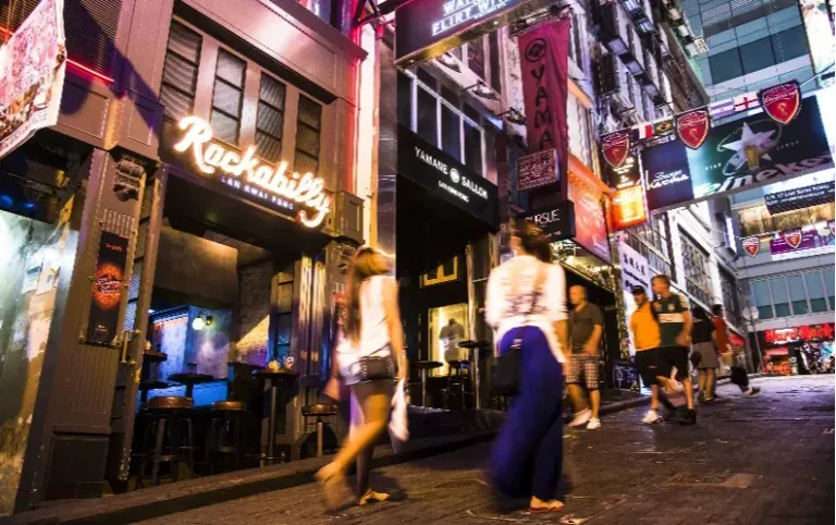 Hong Kong Nightlife Guide: Best Bars, Clubs & Night Scenes Near Dorsett Mongkok